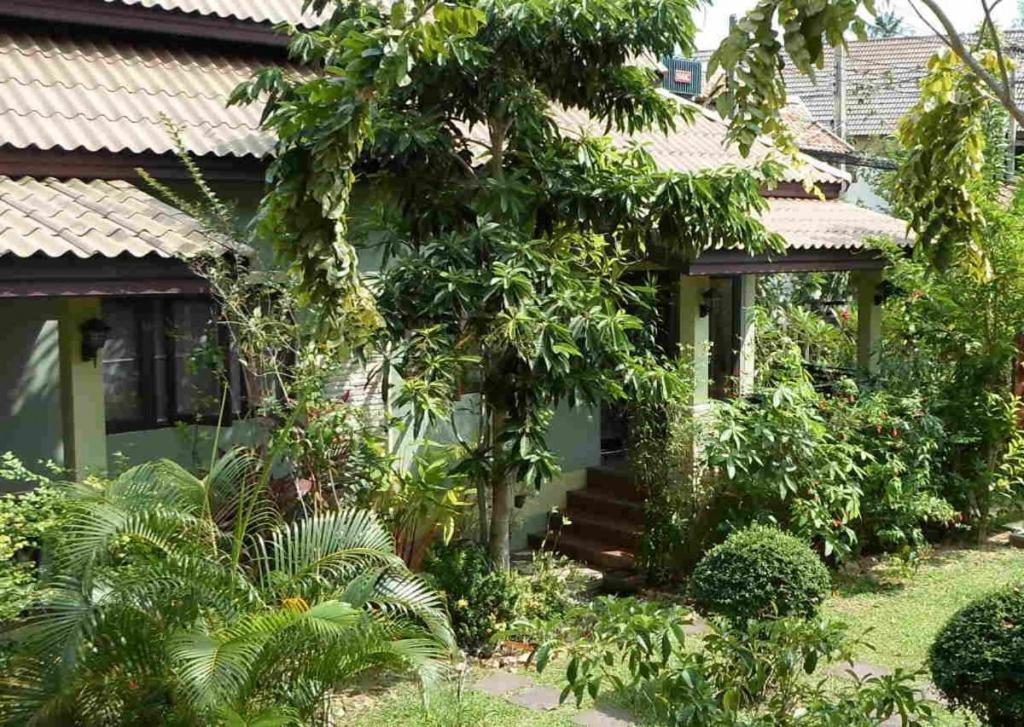 Buathong Place Leilighet